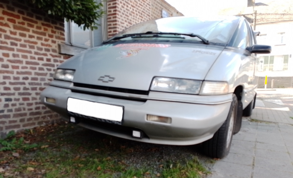 Lumina APV 3.1 протитуманки передні та задня 1