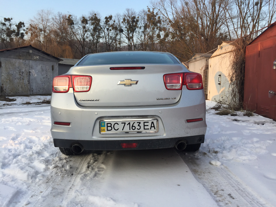 Вивів дві труби як у LTZ 1