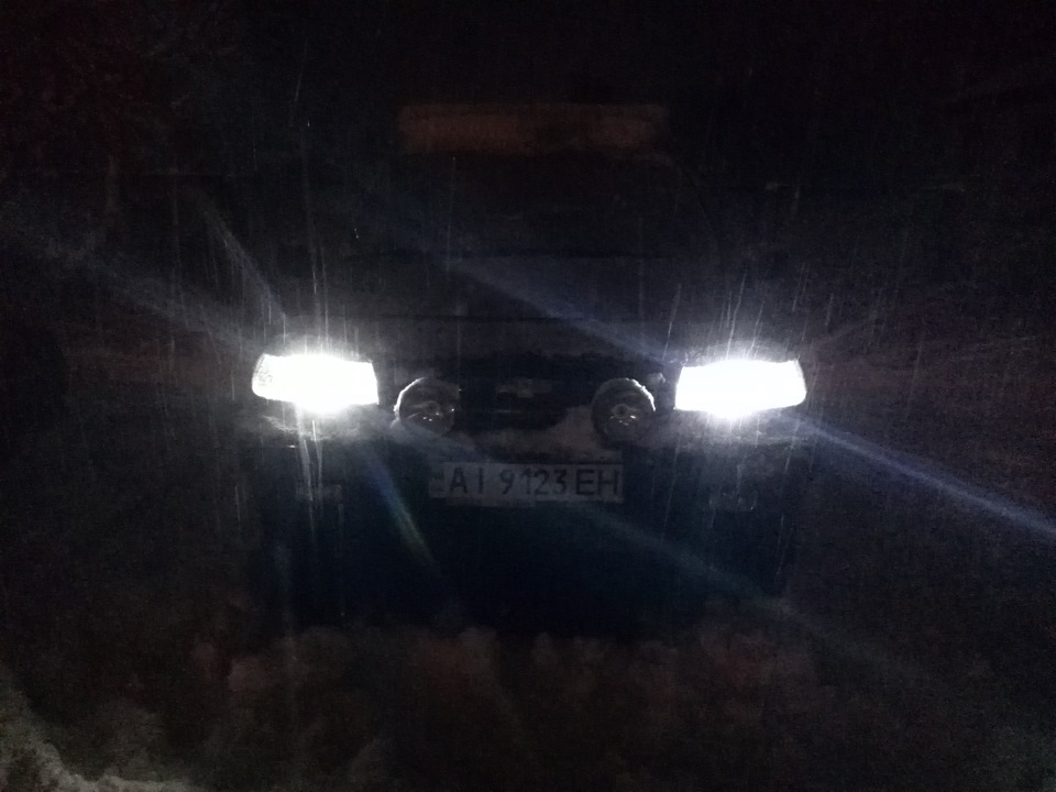 Нічні фотки - що як світить ... 2