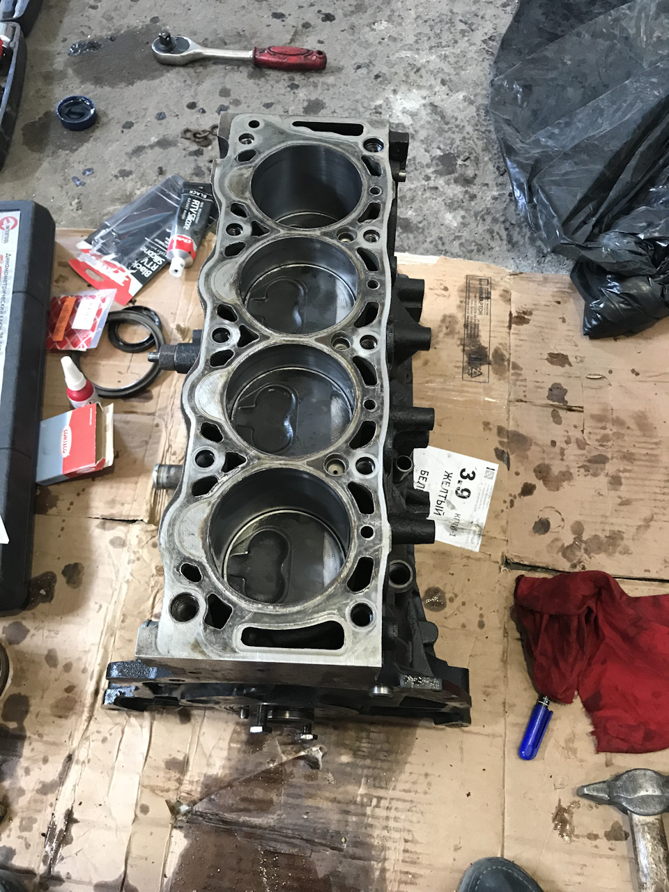 Складання XUD11BTE 5