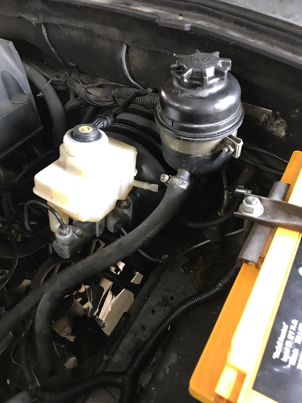 Вут і головний гальмівний від BMW e39 540 3