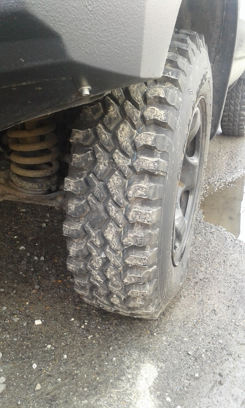 Перевзулися в COLLIN'S MUDMAX M/T 215/75R16 1