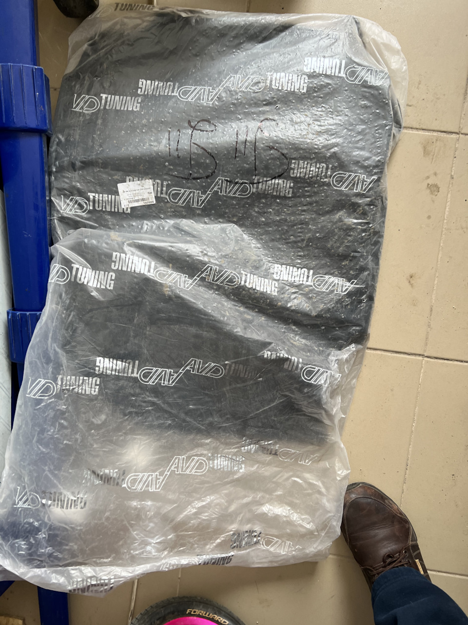 Продам килимки нові якість100% 2