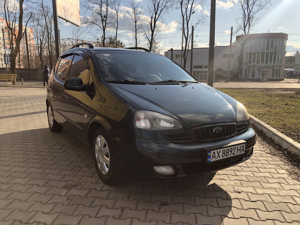 Нові повідки щіток склоочисника та самі щітки 2