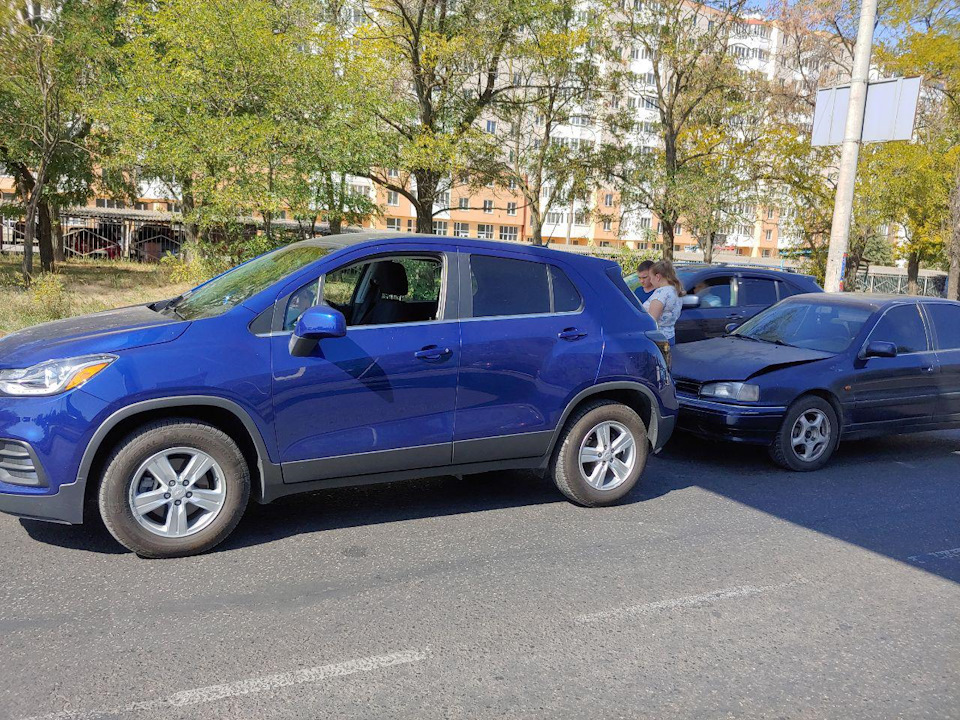 Приїхали! ДТП, коли не дивишся на дорогу. 2