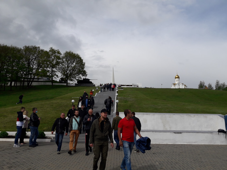 День Перемоги: Висота маршала Конєва, авіашоу, автопробіг 5