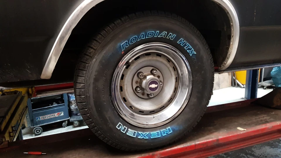 Nexen Roadian HTX RH5