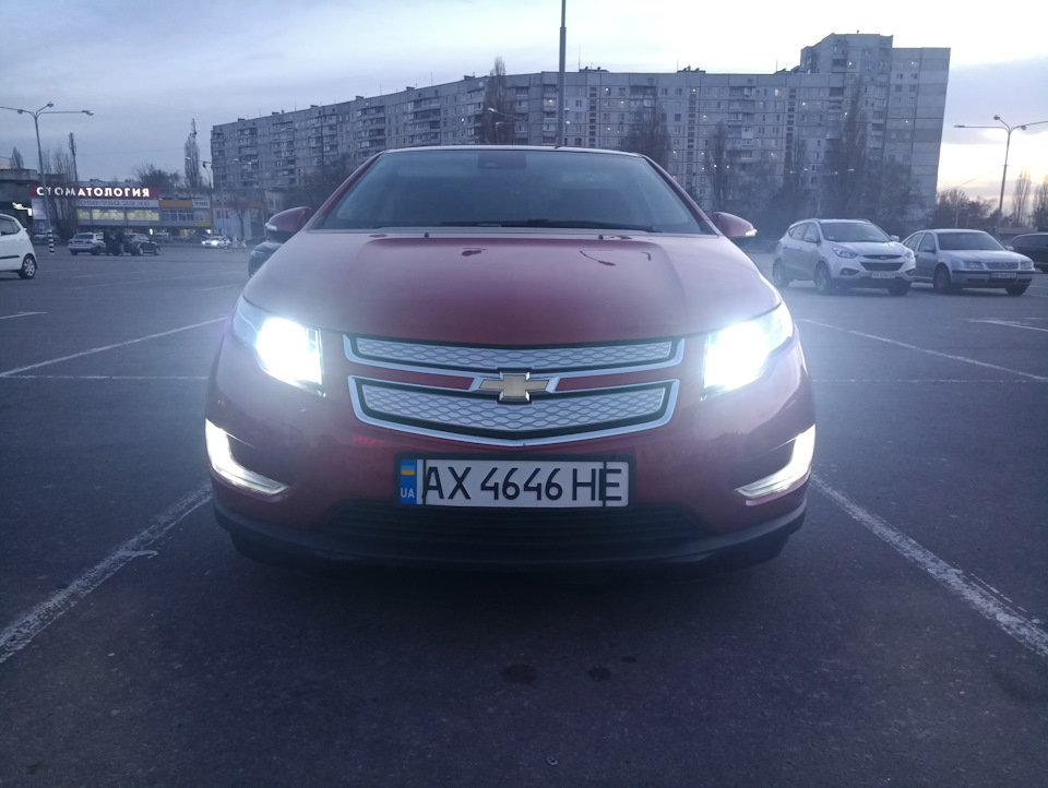 Установка Ксенона на Chevrolet volt із колбами PHILIPS 4