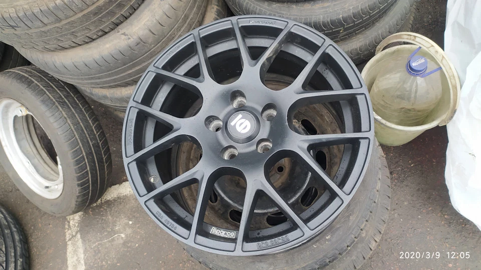 Трішки Sparco мені в машину