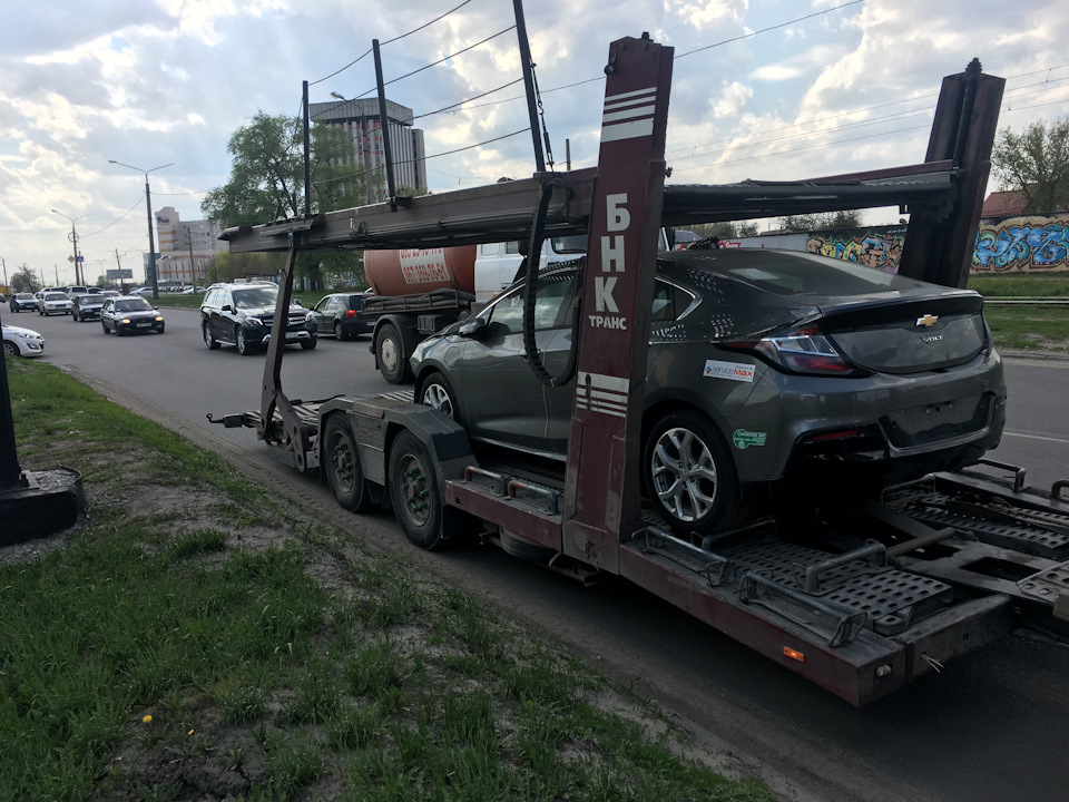 Привіт, любий Вольте! Ласкаво просимо до Харкова! 1