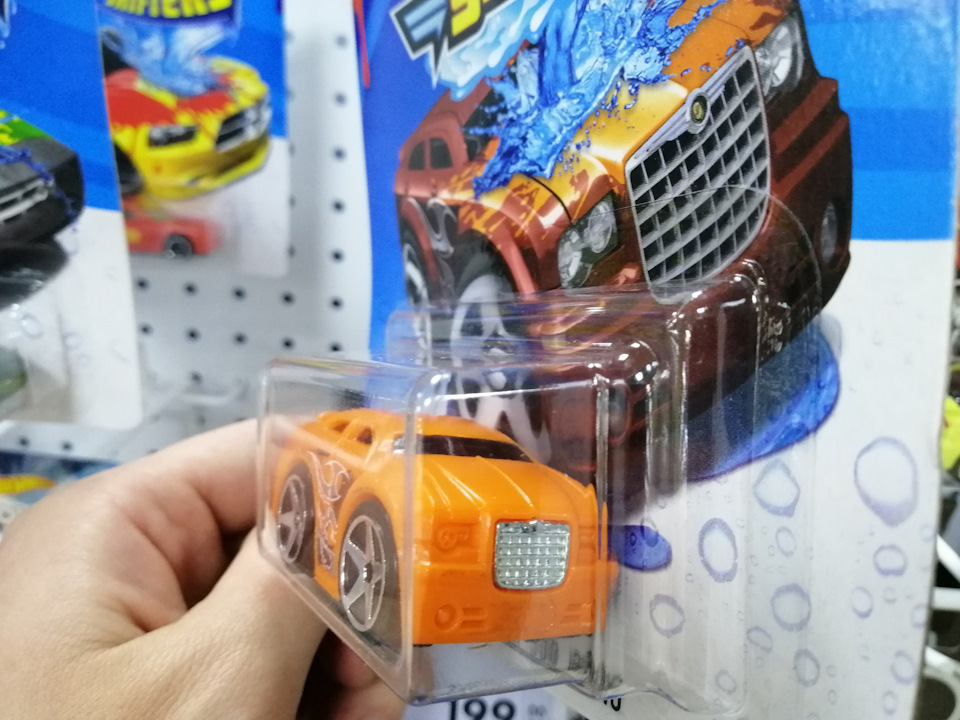Toy stoy: 300с 2