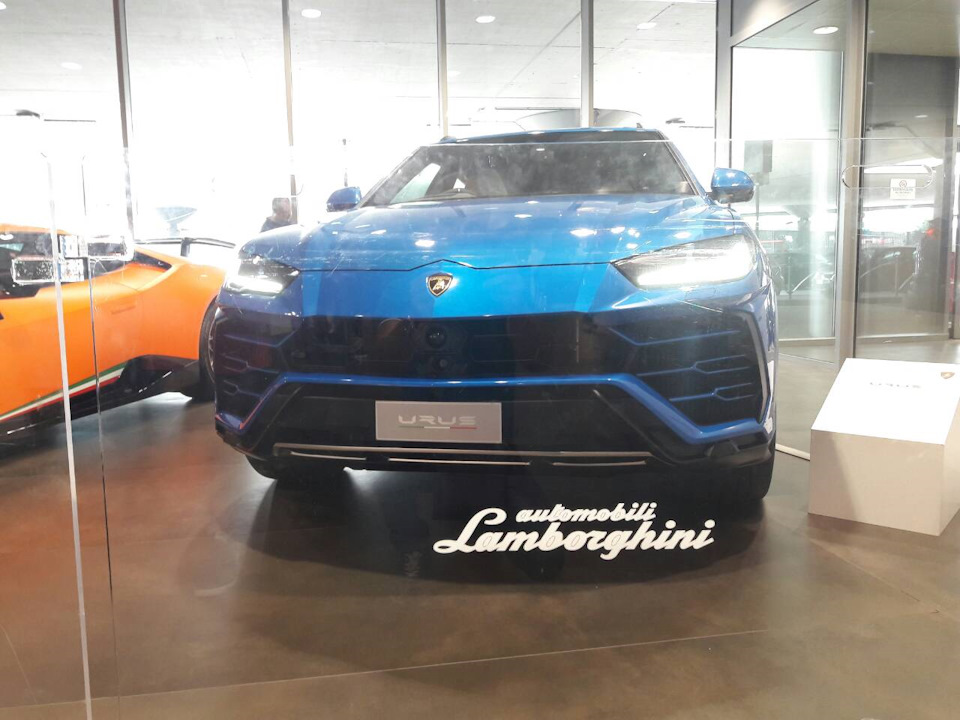 Зустріч із витонченими монстрами. Lamborghini. 4