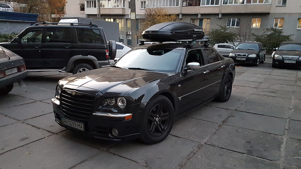 169 - багажник THULE + автобокс 1
