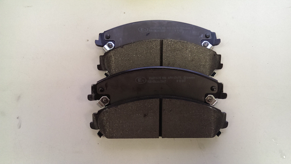 передні колодки Brembo + рульова тяга 1