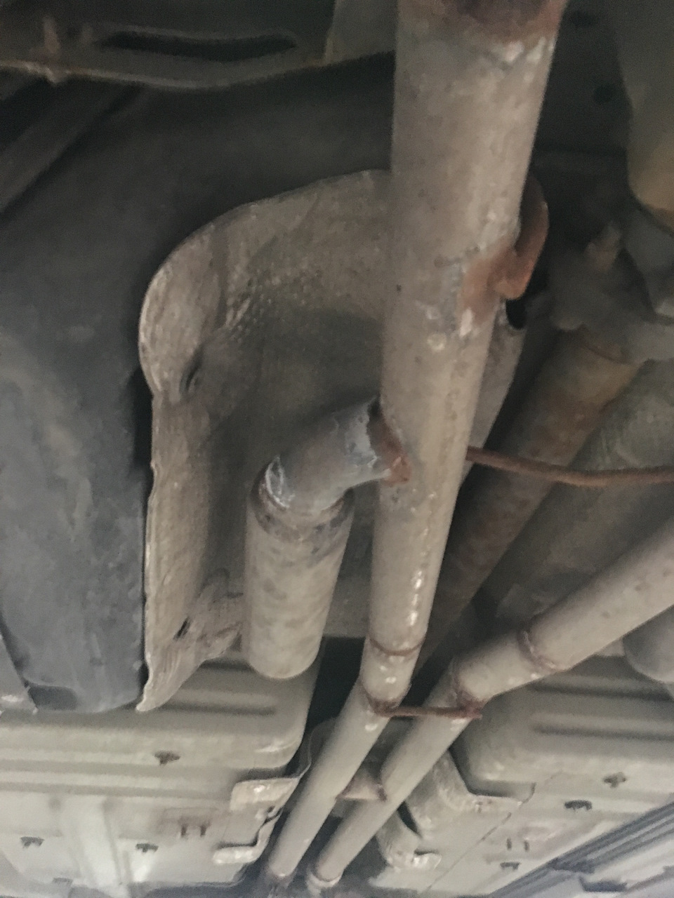 300c HEMI Exhaust 2