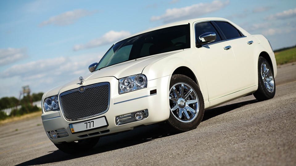 Візуальні зміни за півроку Chrysler 777 2