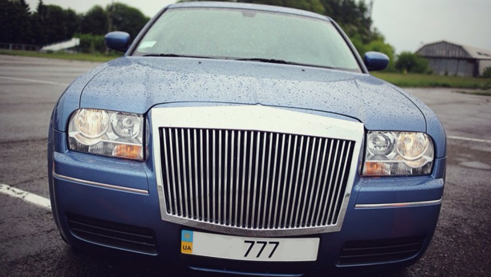 Візуальні зміни за півроку Chrysler 777 5