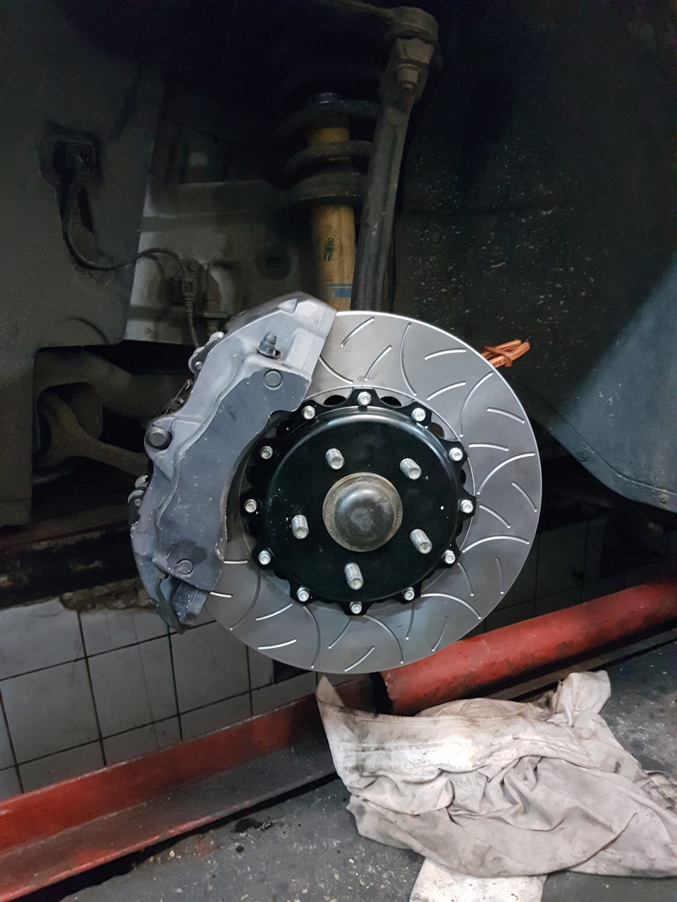Тормозні супорти BREMBO 4