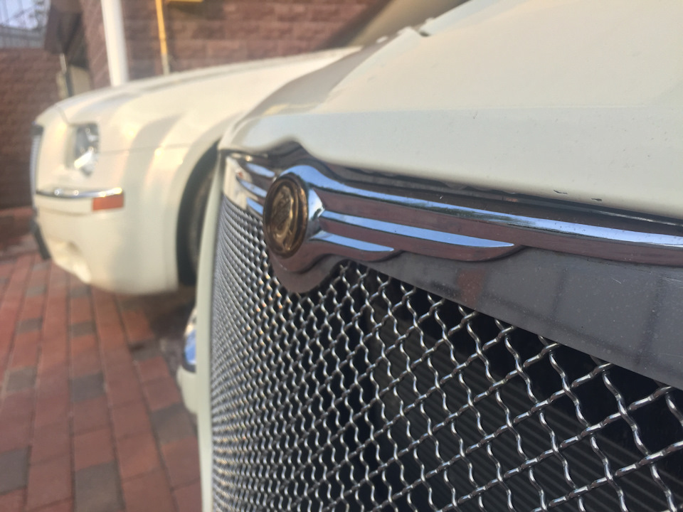 White 300c & White 300c 3