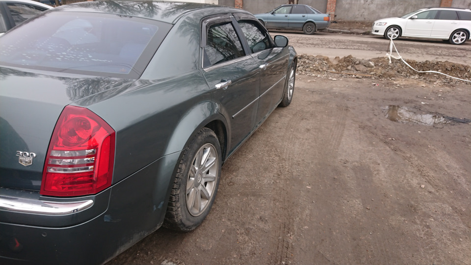 Історія покупки Chrysler 300C. Мрія довжиною 16 років 1