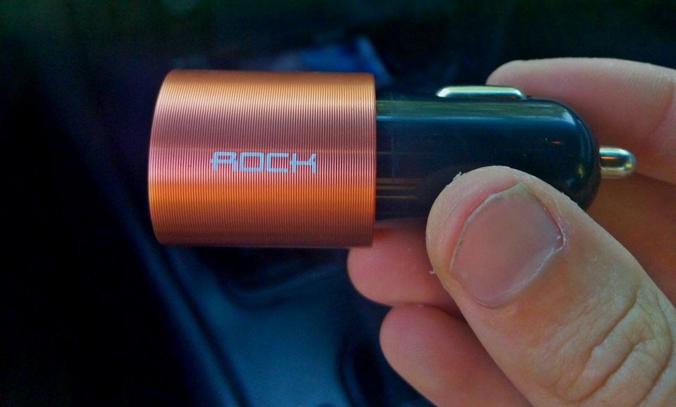 2-х амперний адаптер Rock 1