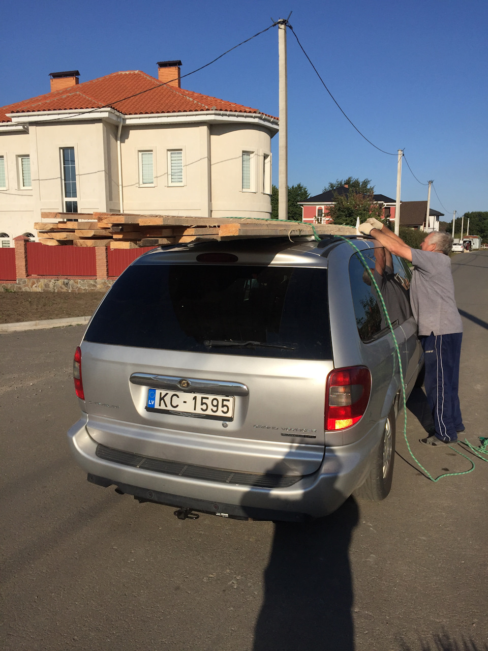 Вірний помічник у справах домашніх 1