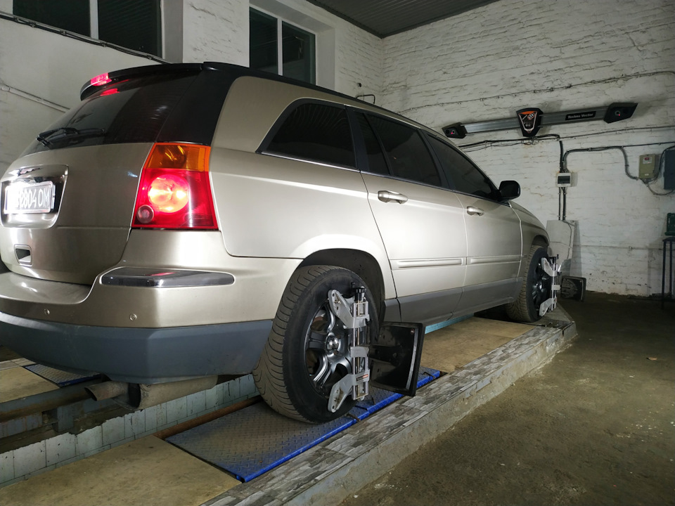 Амортизатори KYB на Chrysler Pacifica 5