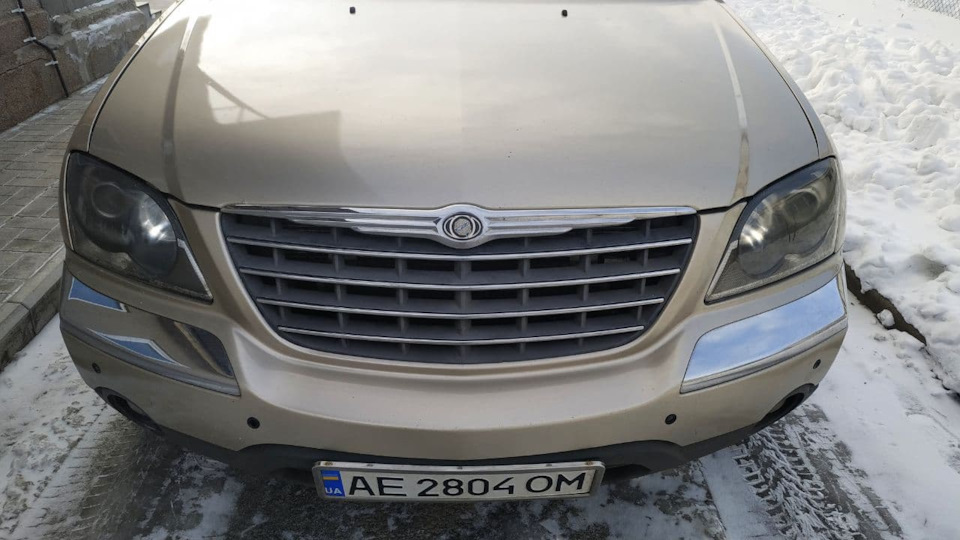 Фари частина 1 Поліровка фар та LED в ксенонову лінзу Chrysler Pacifica 3