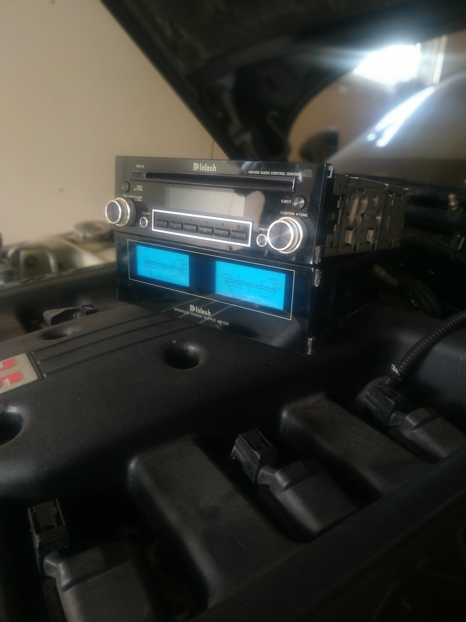 Mcintosh 2