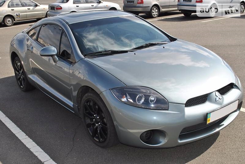 Допоможу знайомому продати Mitsubishi Eclipse GT 3.8л. 4