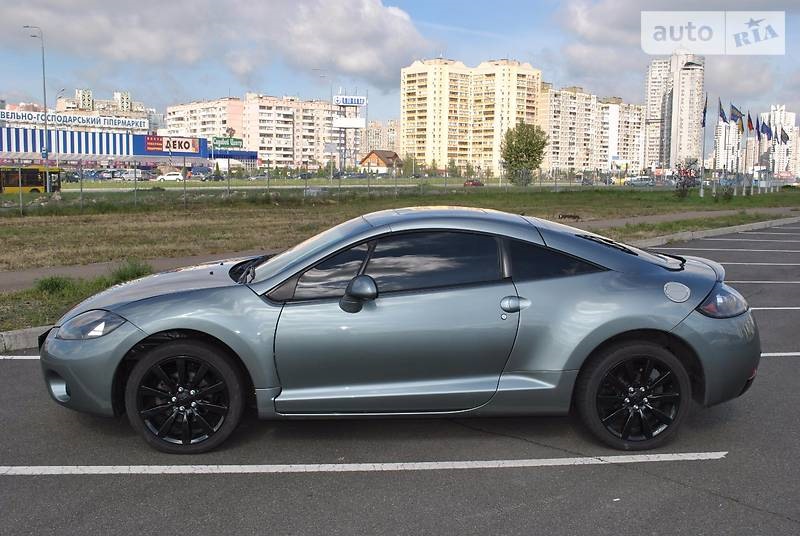 Допоможу знайомому продати Mitsubishi Eclipse GT 3.8л. 3