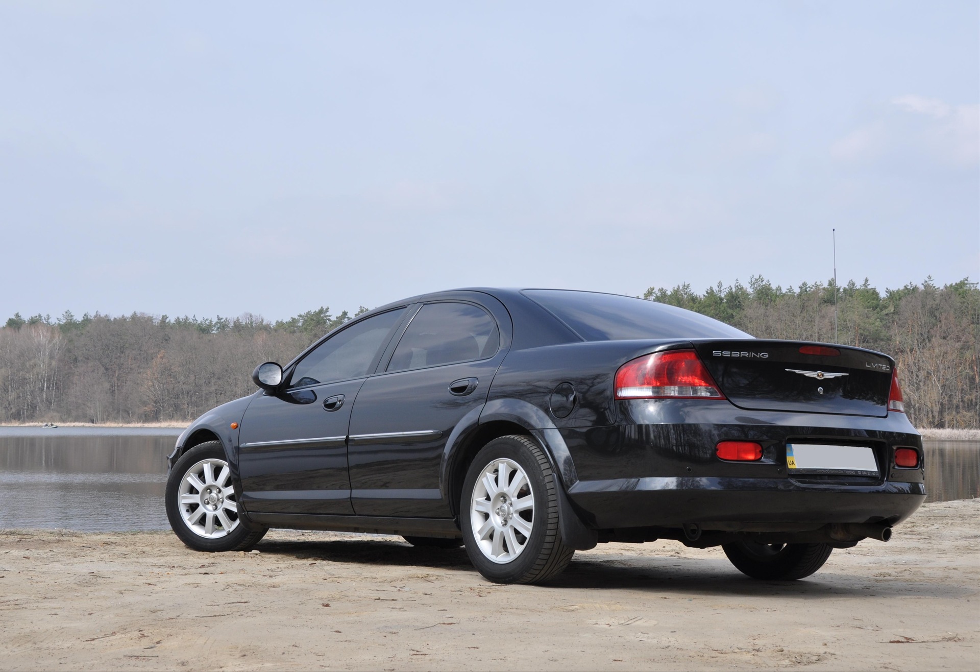 З життя Chrysler Sebring та Chevrolet Aveo 5