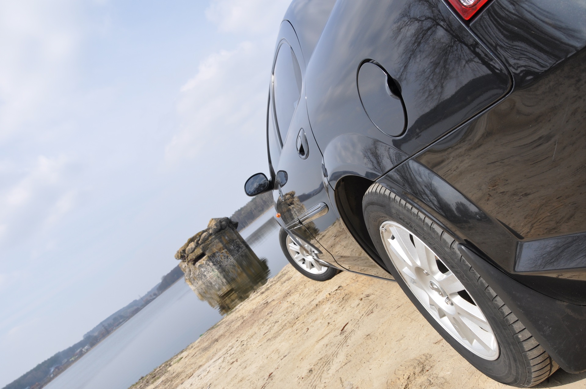 З життя Chrysler Sebring та Chevrolet Aveo 4
