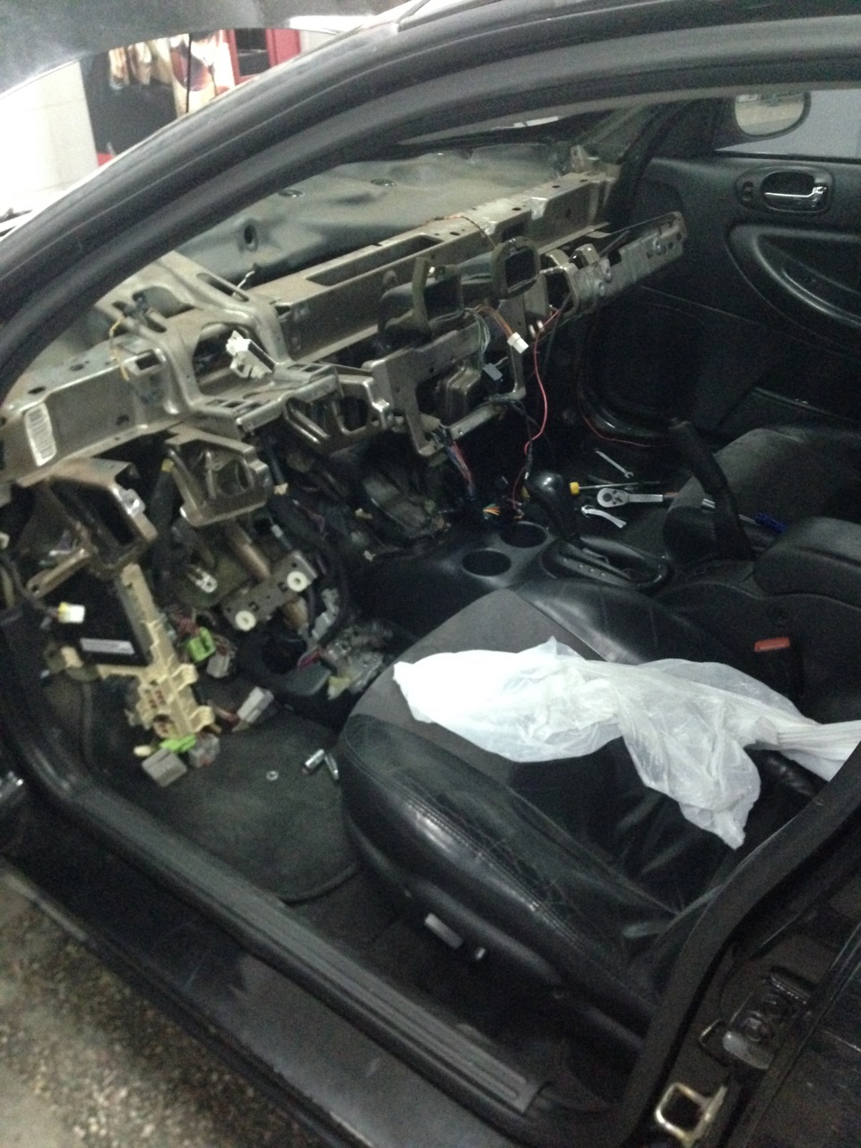 Ремонт пічки в Chrysler Sebring 5