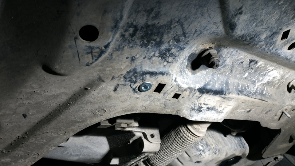 Встановлення захисту двигуна 4