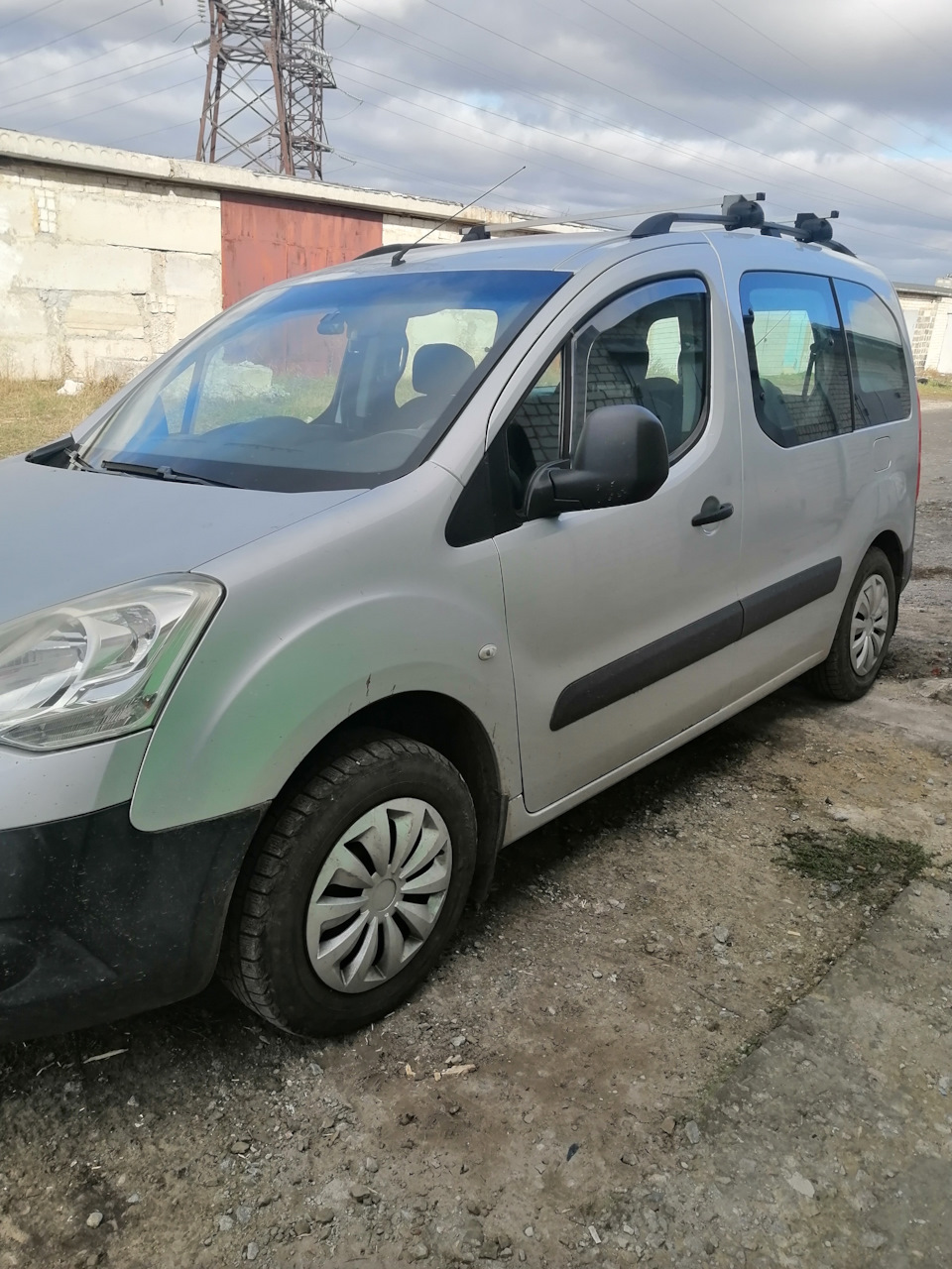 Обслуговування та ремонт передньої ходової Citroen Berlingo B9 1,6. Бенз. Частина 2 2