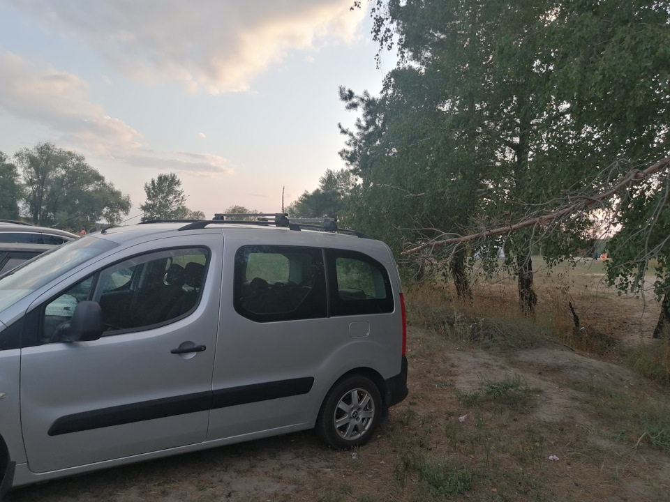 Рейлінги та багажник Citroen Berlingo B9 відновлення… 4