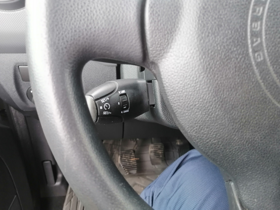 Встановив ручку круїзу та магнітофона Citroen Berlingo B9 2