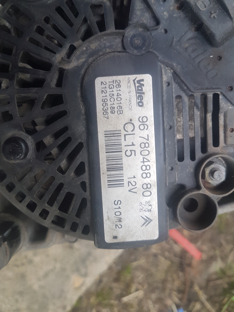 Заміна обгінної муфти (шківа) генератора на 1.6HDI DV6ETED 2