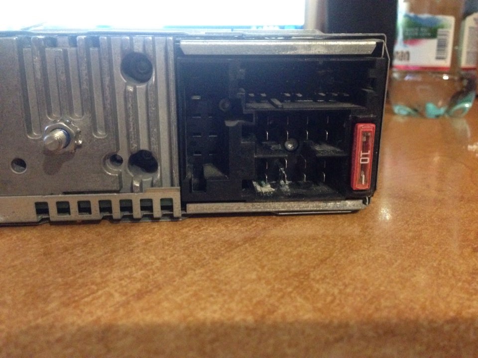 Продаю магнітолу blaupunkt exact. 3