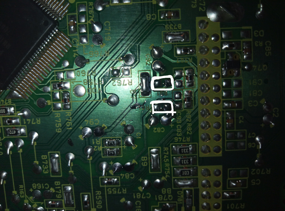 Як зробити аукс у JVC KD-G337 4