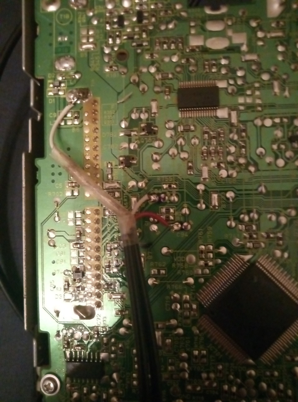Як зробити аукс у JVC KD-G337 5