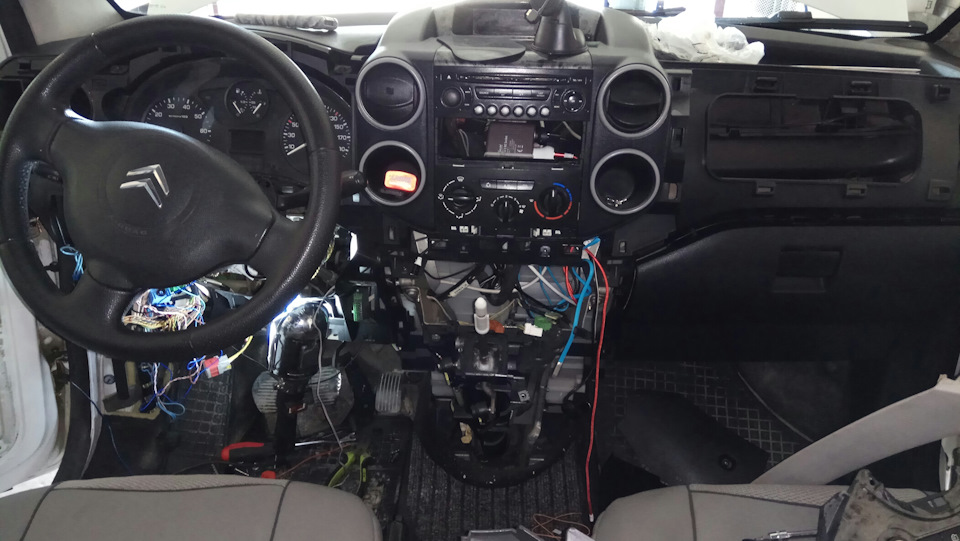 Сигналізація Starline A93 + автозаводка 2