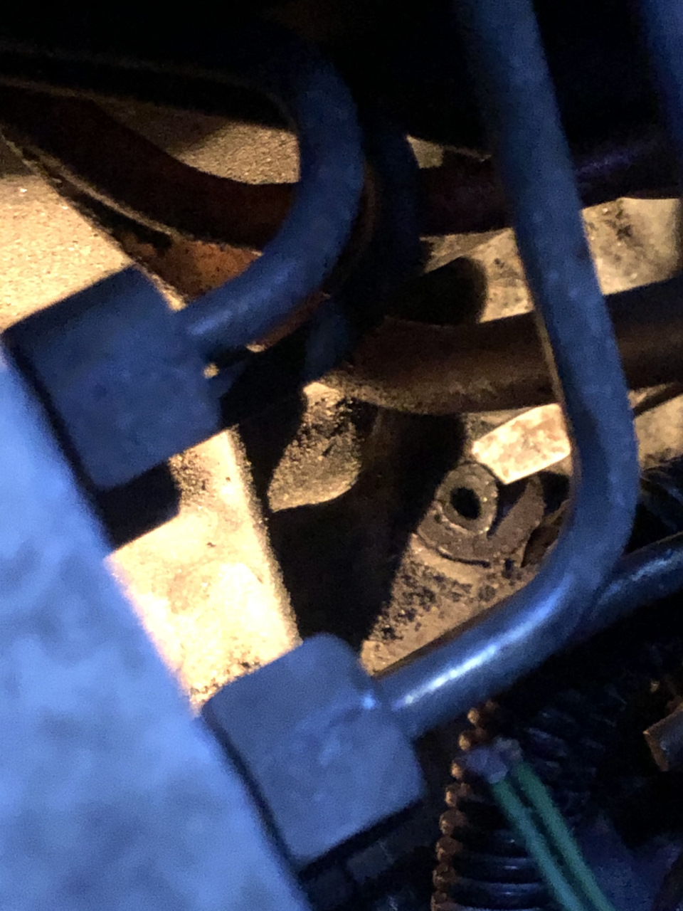 Проблема та її вирішення - напрямна трубка масляного щупа 1