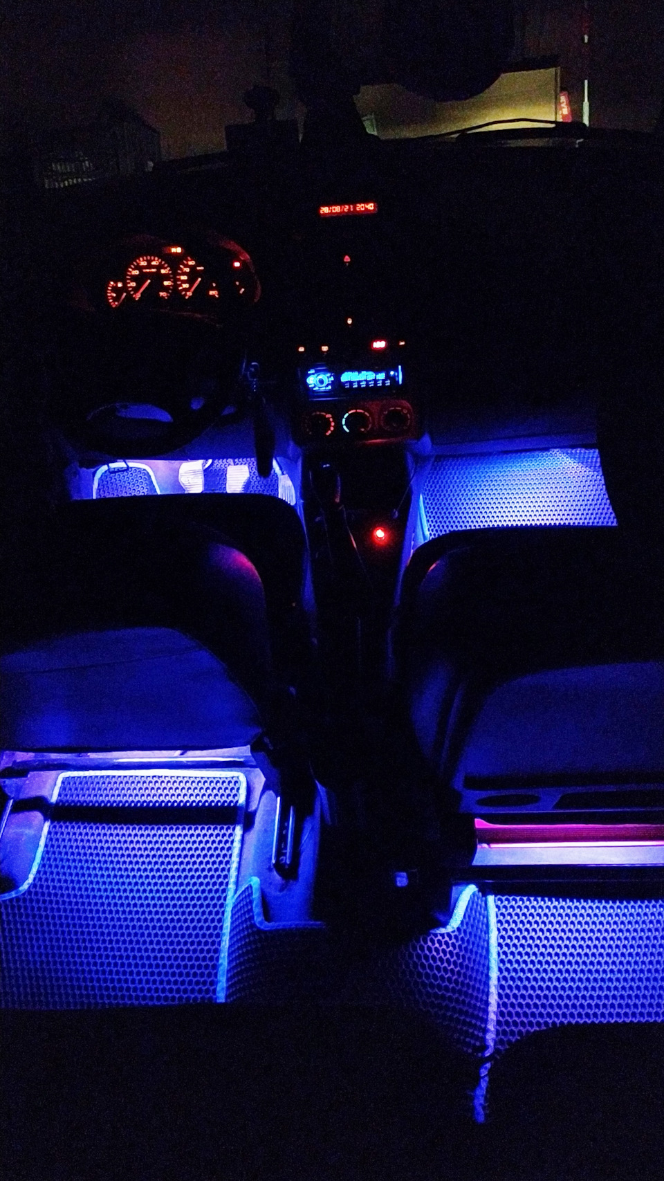 Килимки EVACAR 5