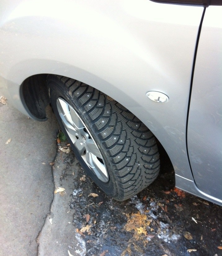 Nokian Nordman 4 R16 215/60 2