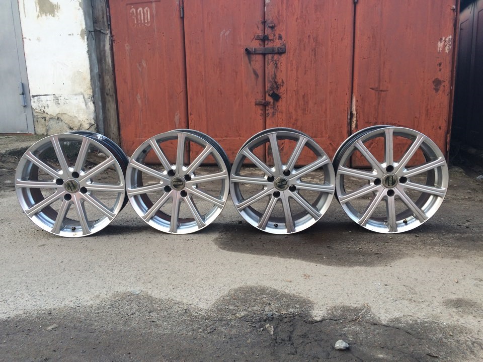 Продам Диски на ситроєн R17 et15 j7 1