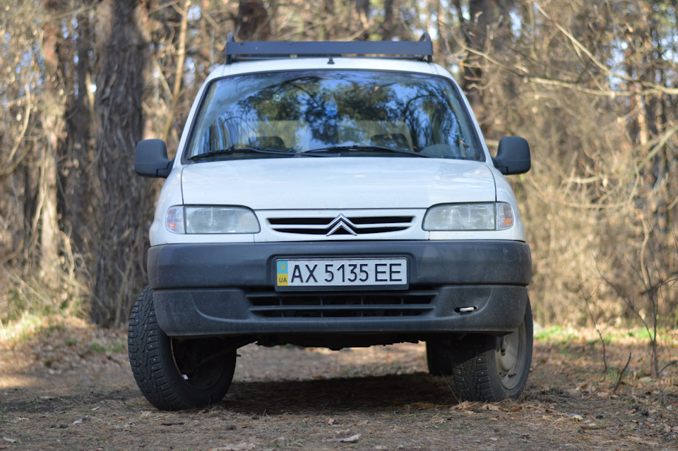 Сосновий бір та Berlingo electrique 1