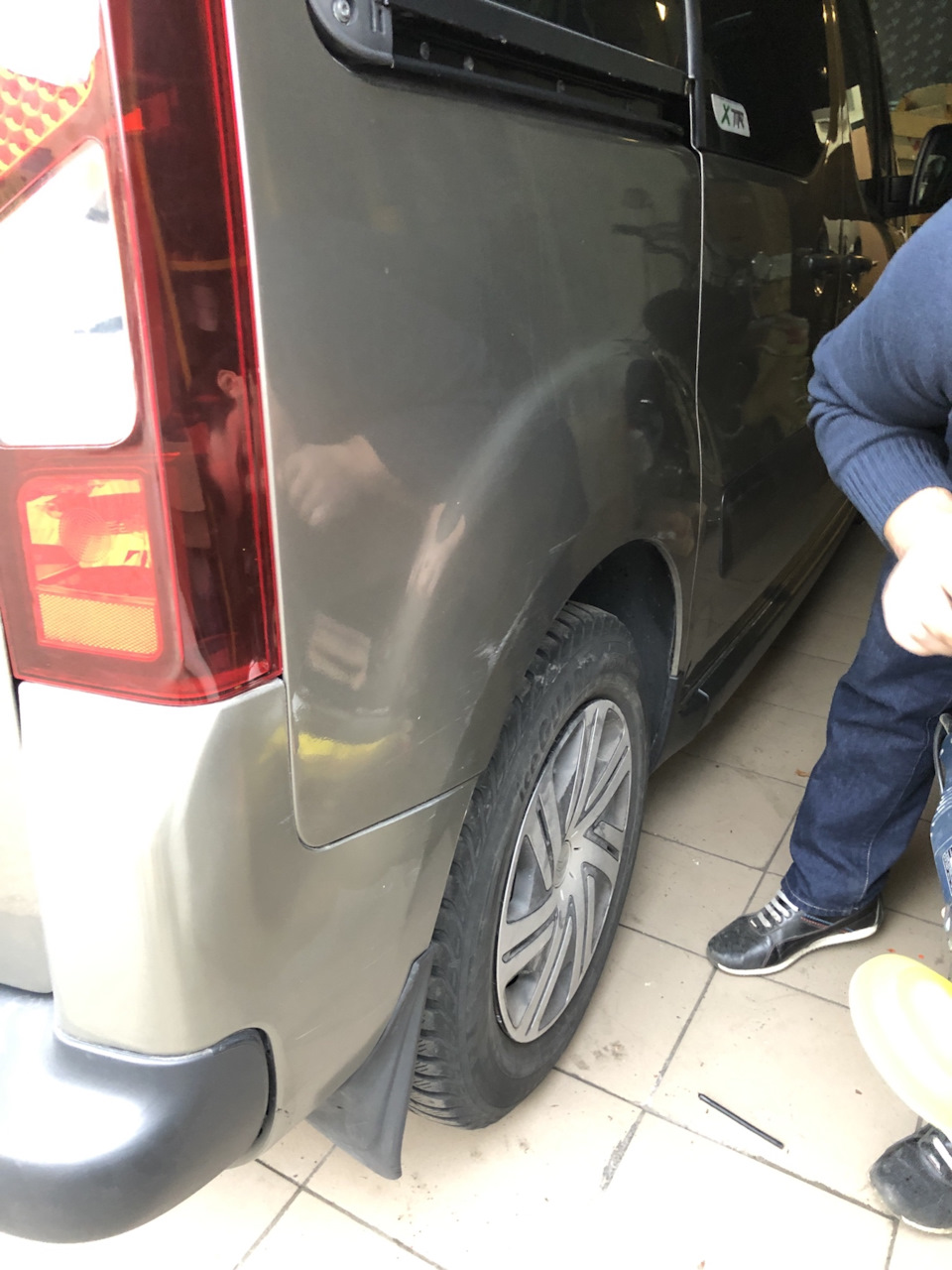 Доводимо, усуваємо, міняємо. Робимо машині красиво. 4