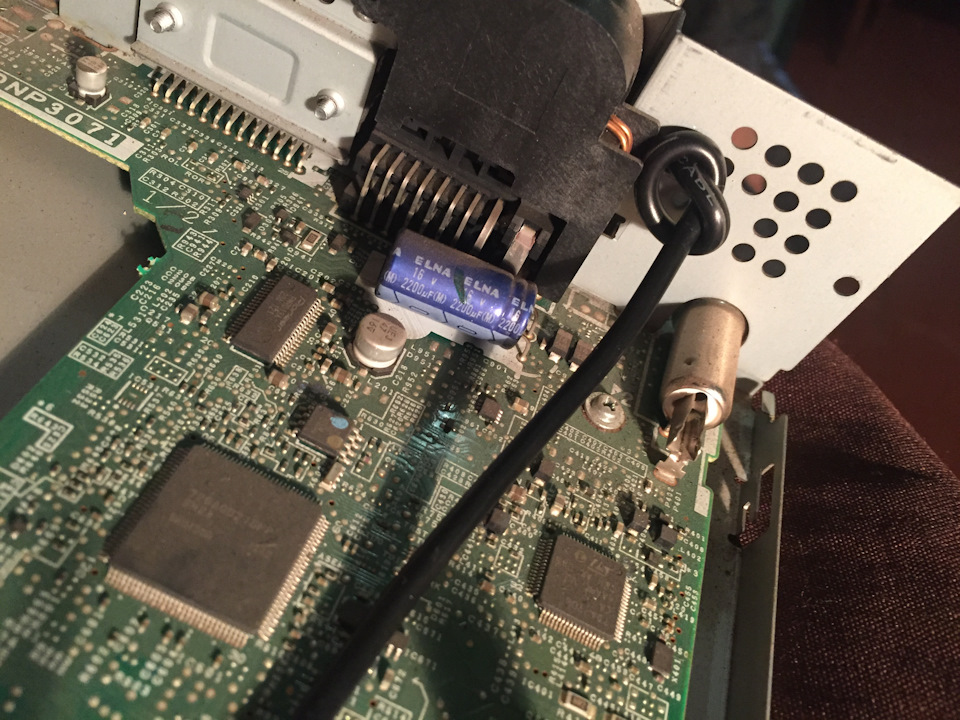 Ремонт USB Pioneer MVH-150UB 5